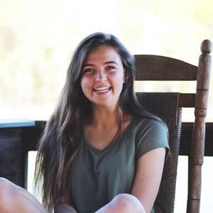 Meet your Posher, Anna